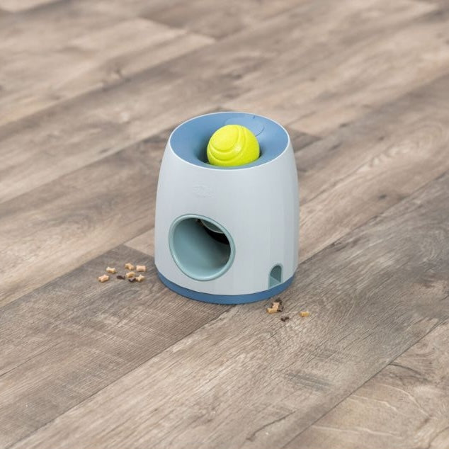 Trixie Ball & Treat 17x18cm for Dog